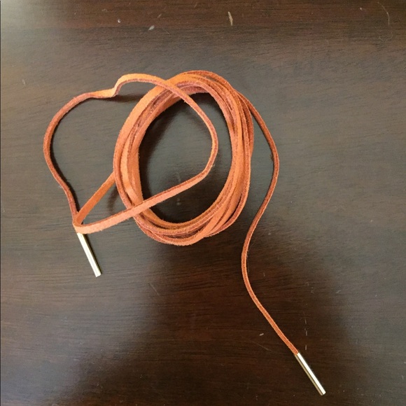 Leather wrap around choker or bracelet - Picture 2 of 2